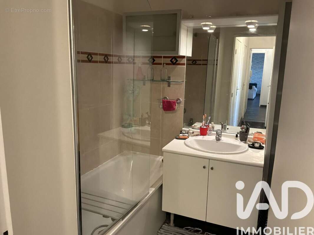 Photo 9 - Appartement à SAVIGNY-LE-TEMPLE