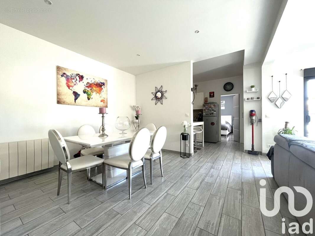 Photo 4 - Maison à OZOIR-LA-FERRIERE