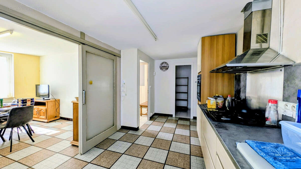 Appartement à CHATILLON-LA-PALUD