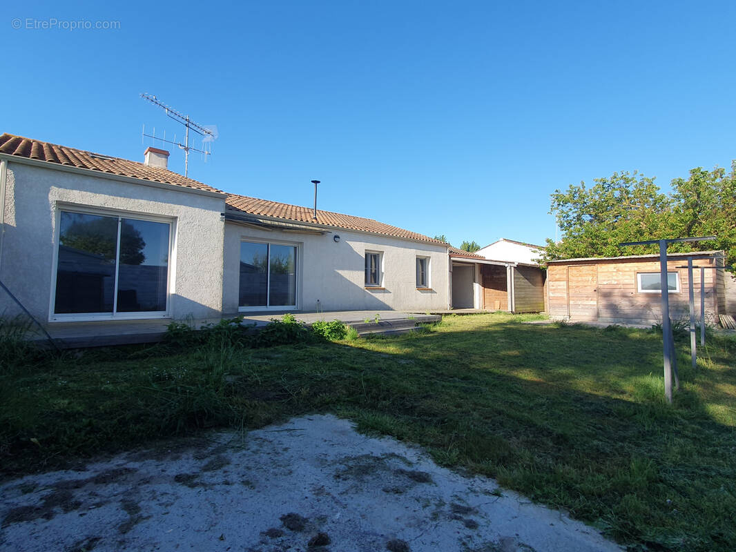 Maison à L&#039;AIGUILLON-SUR-MER