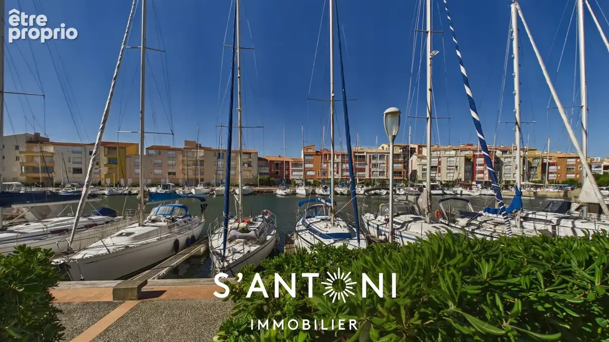 LE CAP D' AGDE - Avant Port - Magnifique Appartement de type T2 + Cabine - vue d' exception - Parking - Cellier - Cave - photo 1