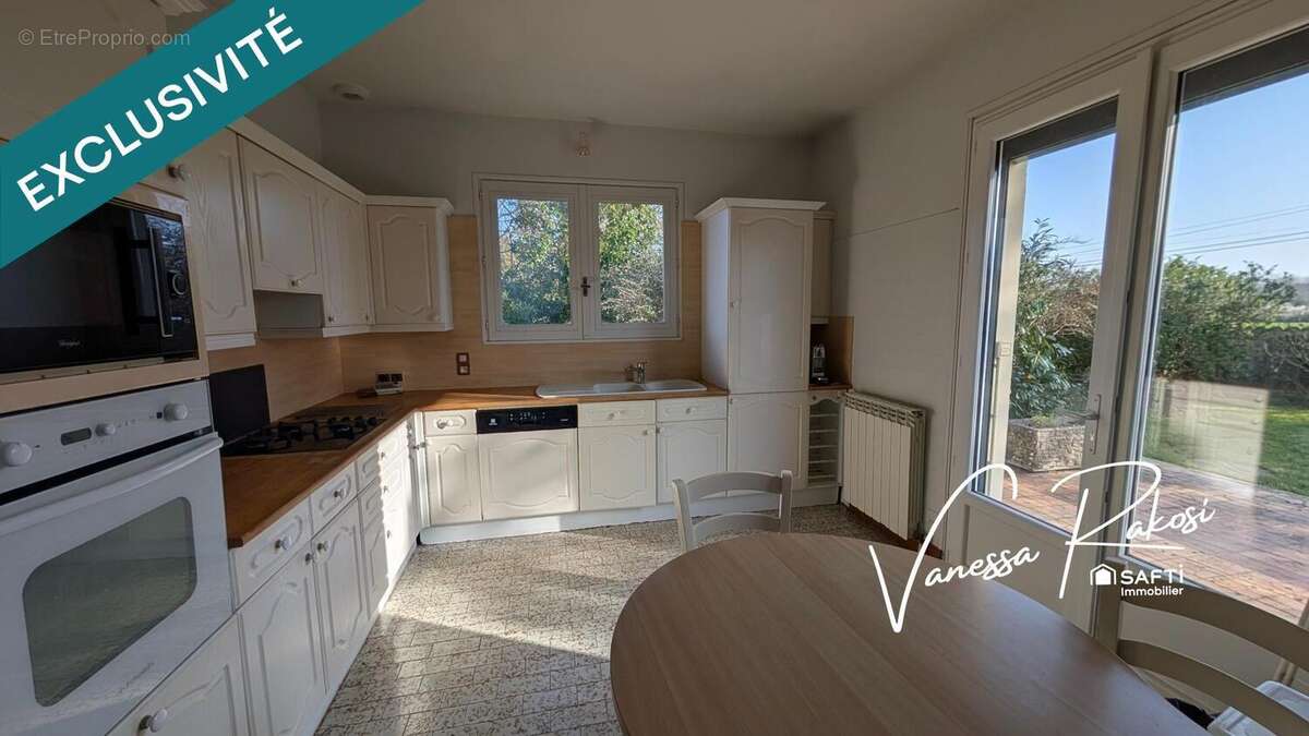 Photo 3 - Maison à SAINT-JEAN-D'ANGELY
