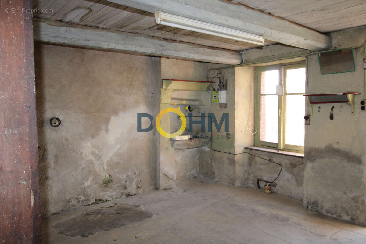 A vendre 2 maisons  a restaurer a saint-martin des olmes - photo 10