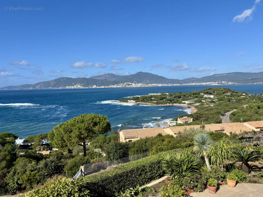 Appartement à GROSSETO-PRUGNA