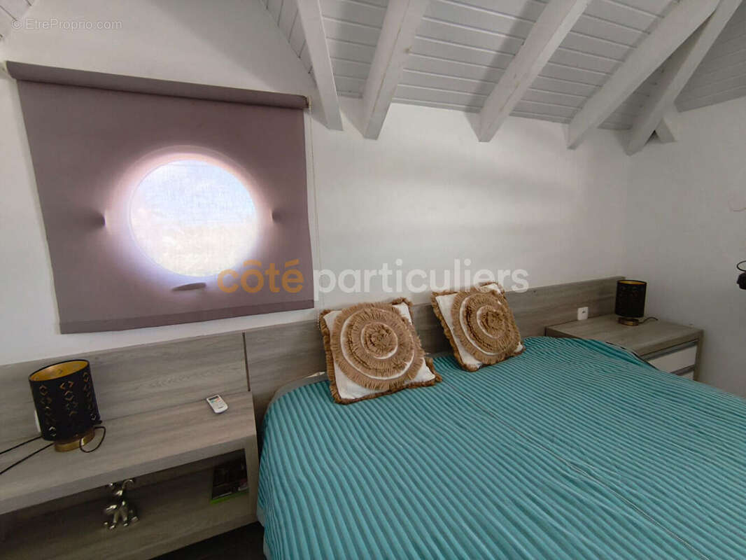 A VENDRE Villa  Saint-François 4 pièces - photo 11