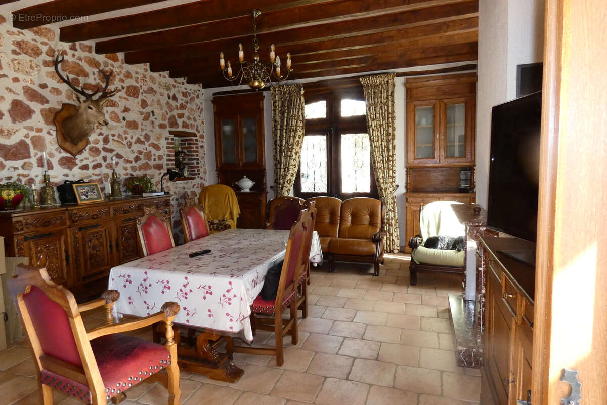 Maison à LA CHAPELAUDE