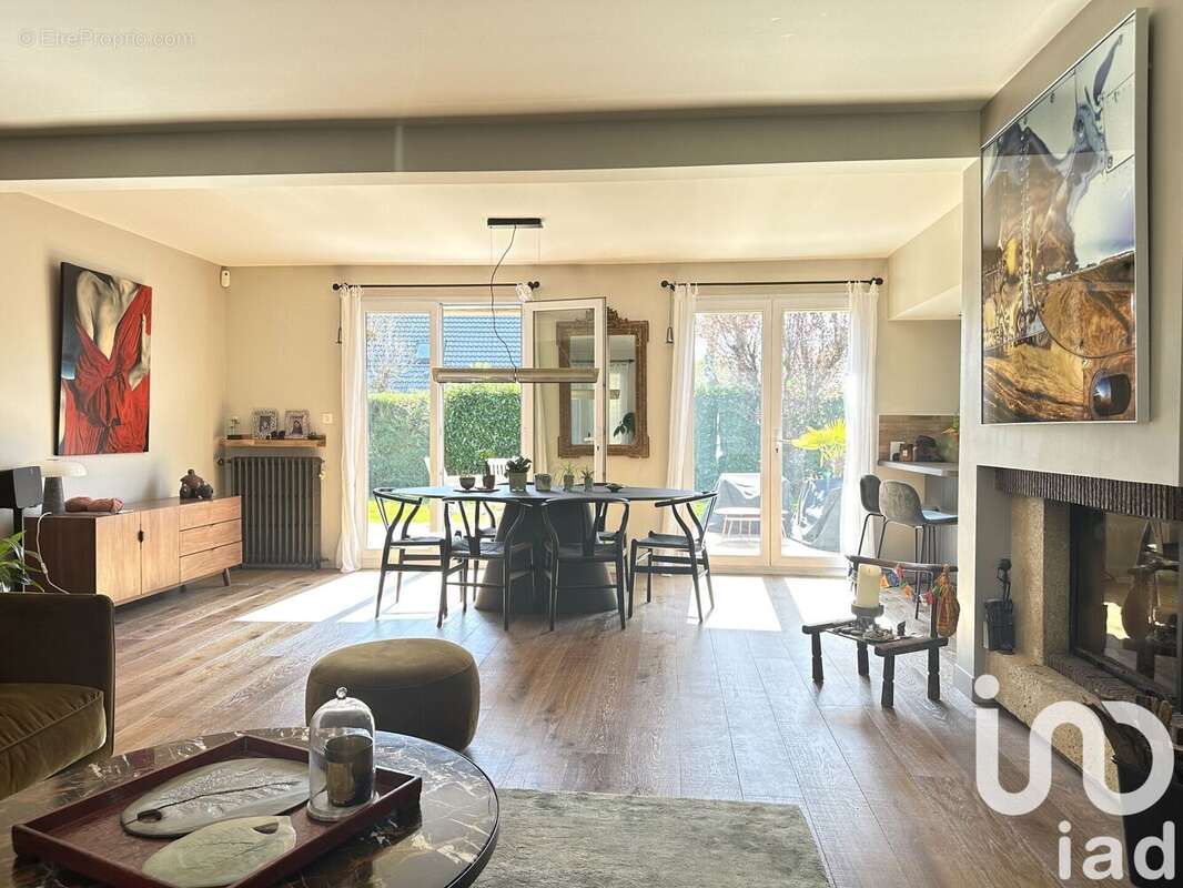 Photo 4 - Maison à LESIGNY