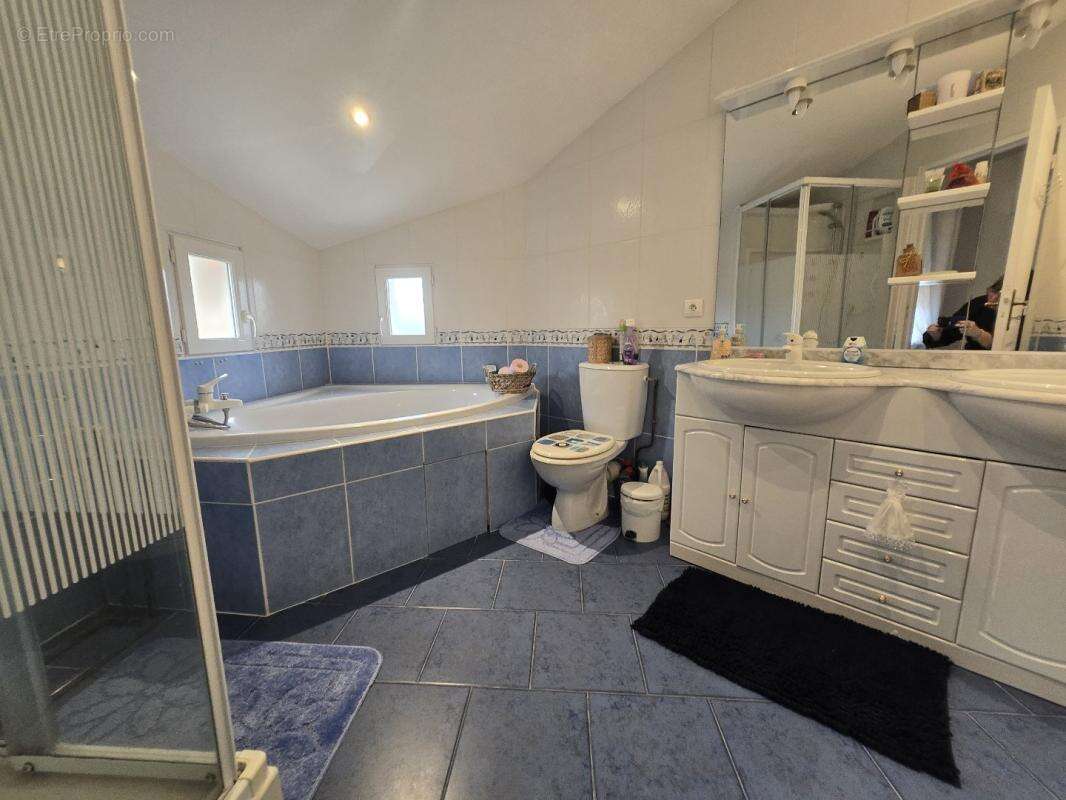 Maison à COULOUNIEIX-CHAMIERS