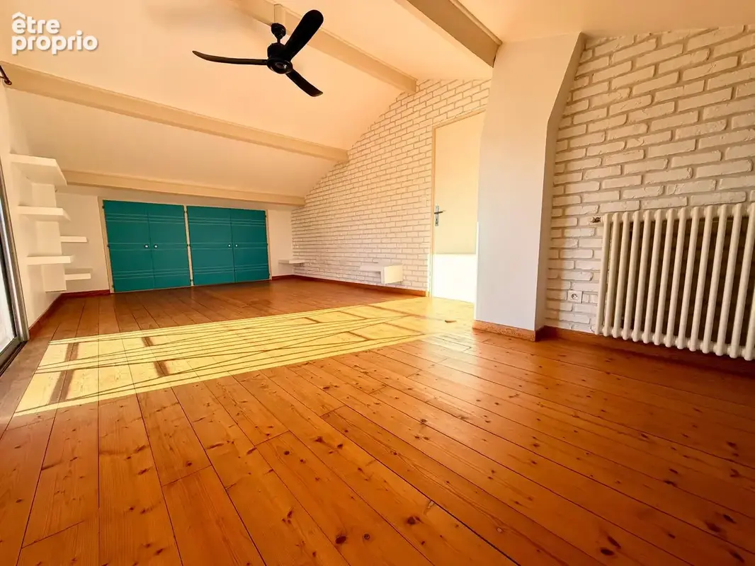 Pérols   villa  atypique t5 de 169m2 au sol avec piscine, jardin et garage - photo 23