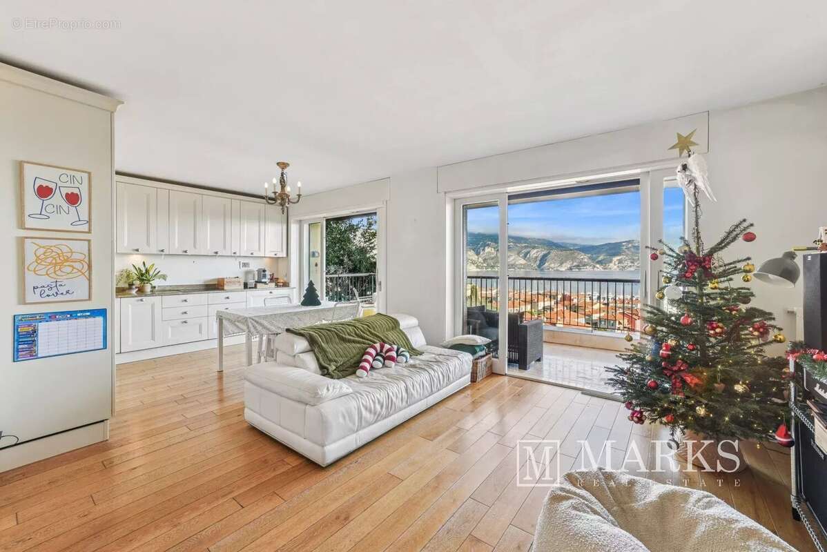 Appartement de 2 chambres avec vue panoramique sur la mer, terrasse de 13 m² et garage - photo 3
