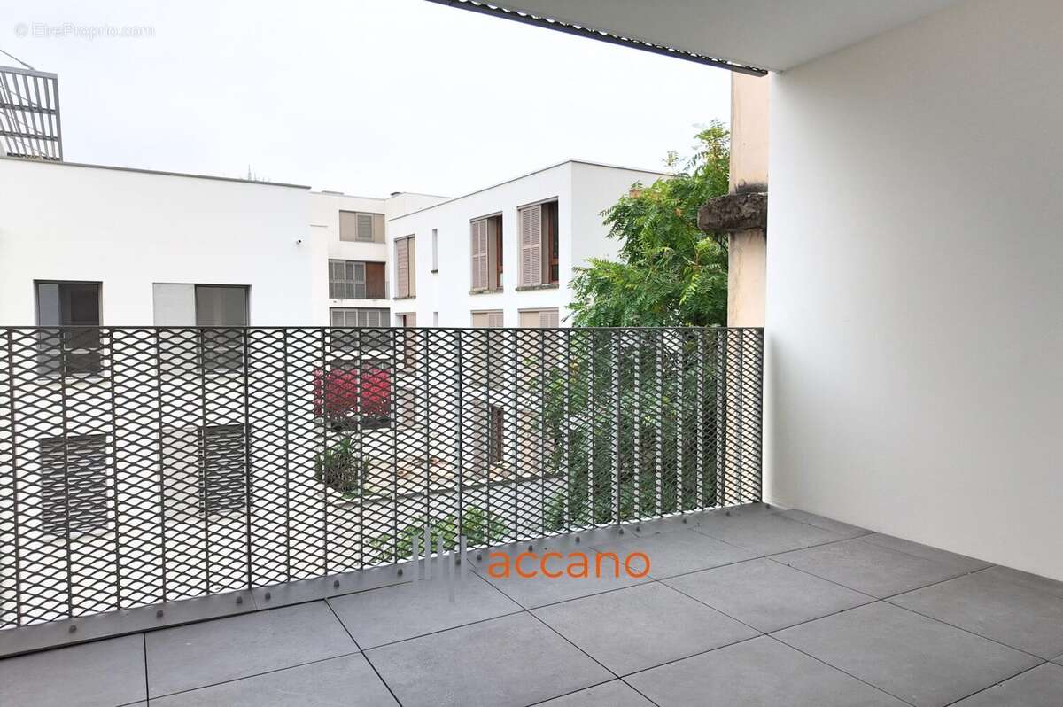 Appartement à LYON-9E