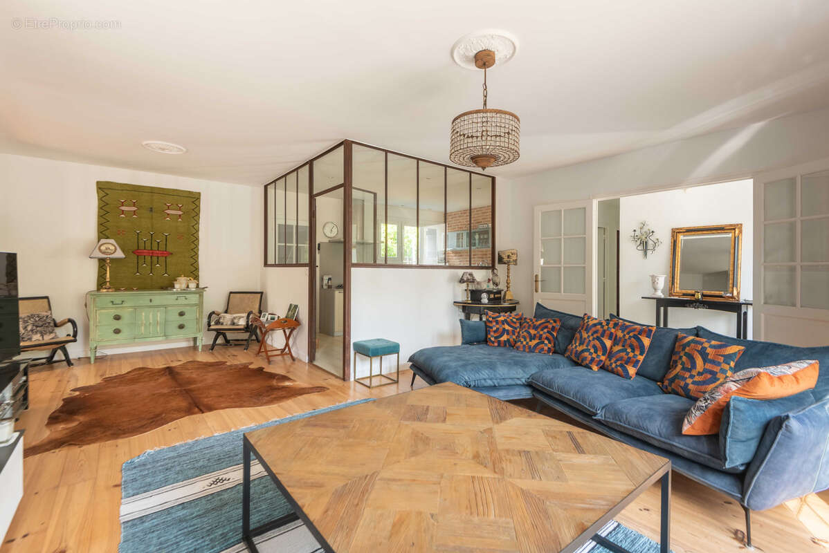 Maison contemporaine de 194 m2 - 5 chambres - proche toutes commodites - photo 16