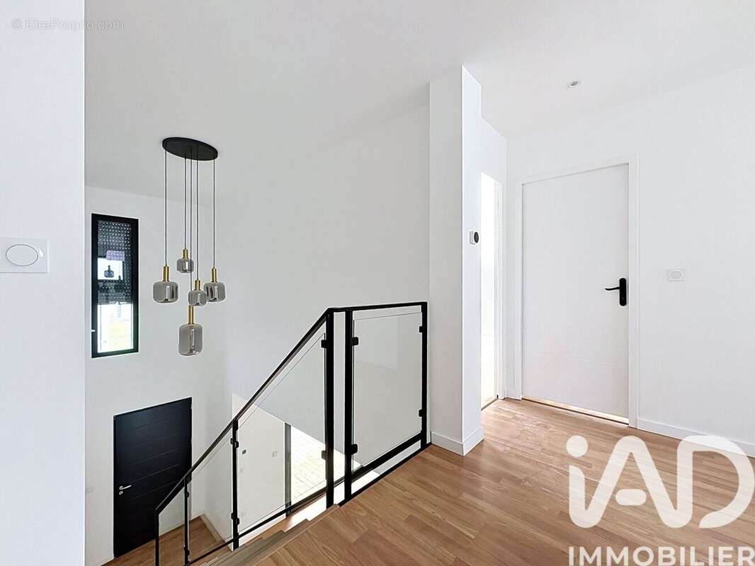 Photo 8 - Maison à CINTRE