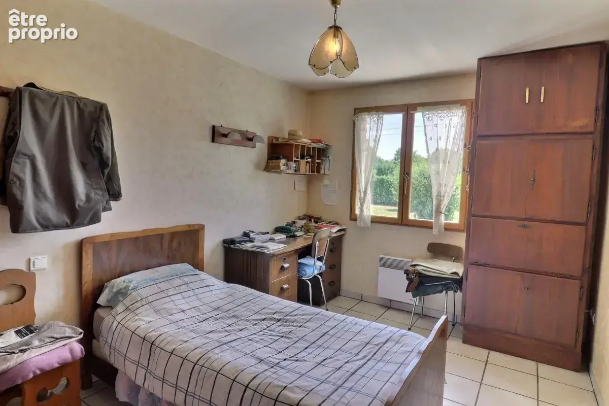 Tènement immobilier avec étang - photo 15
