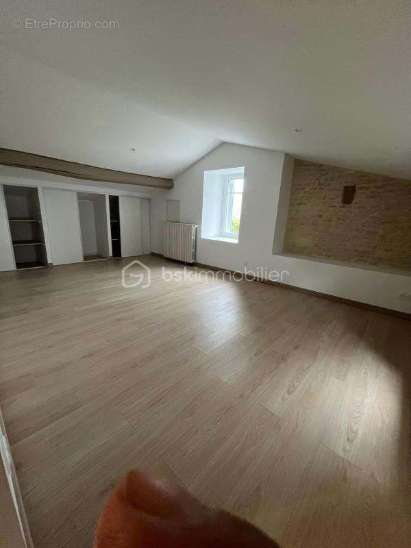 Maison à PRIN-DEYRANCON