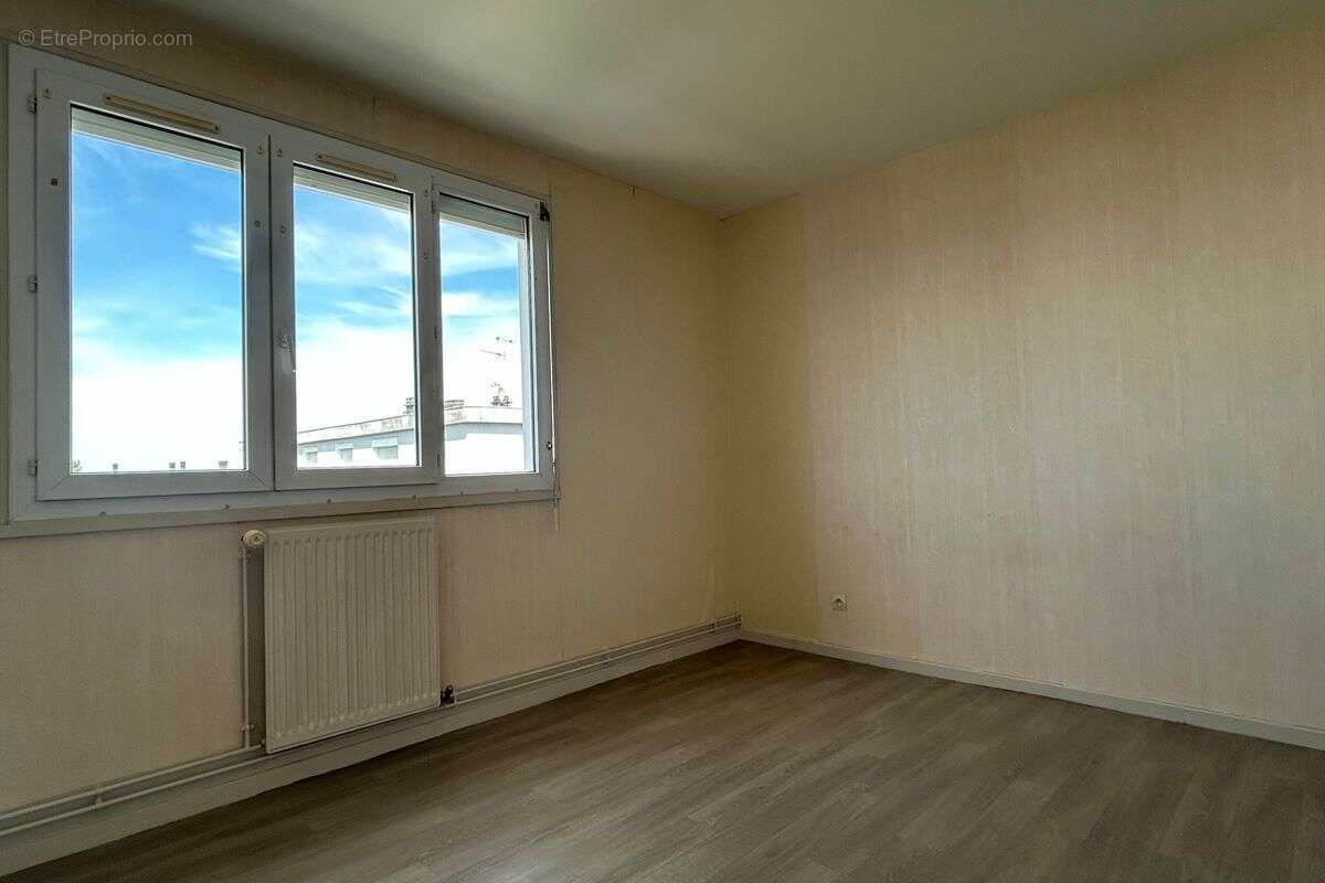 Appartement à AVALLON