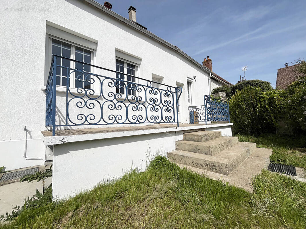 Maison à DOURDAN