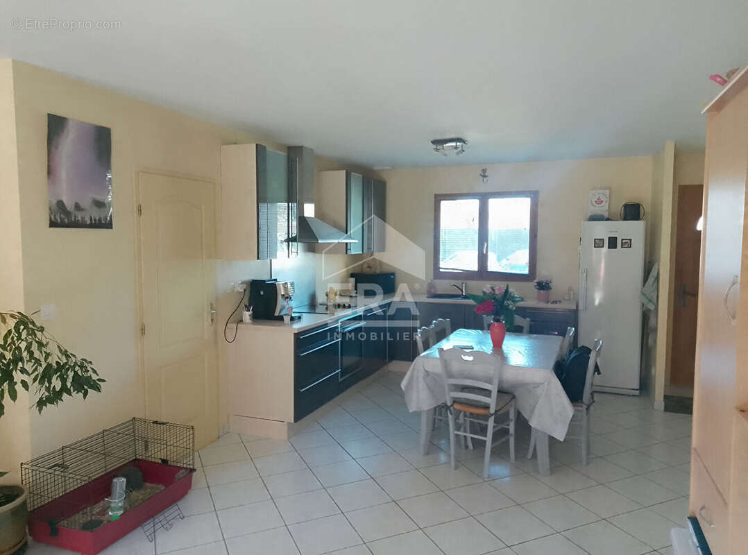 Maison à BIZONNES