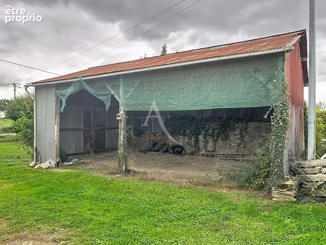Charmante longère en pierre à fort potentiel  - Grandchamps-des-Fontaines (à 2 km du bourg) - photo 12