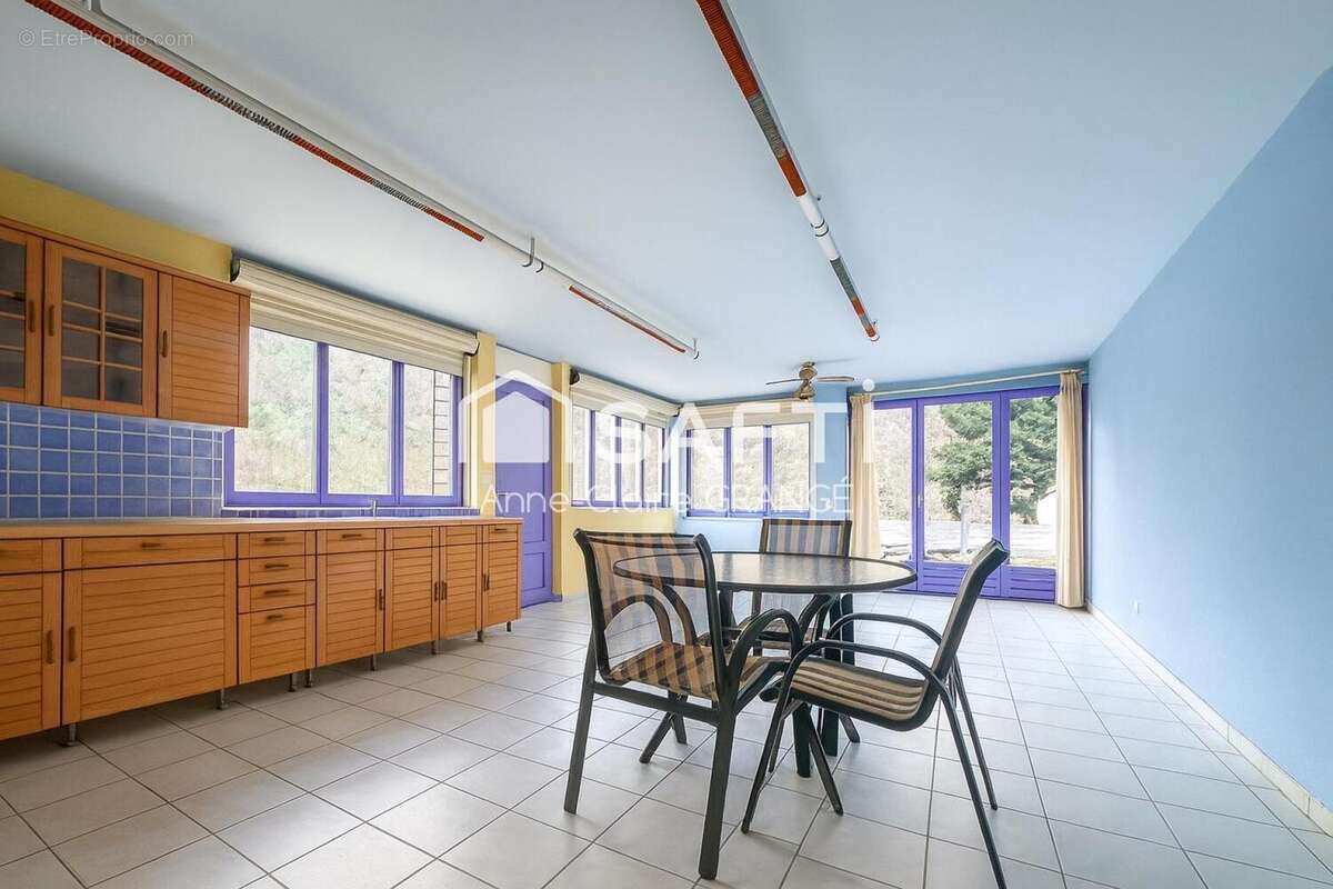 Photo 5 - Maison à SAINT-LEONARD-DES-BOIS