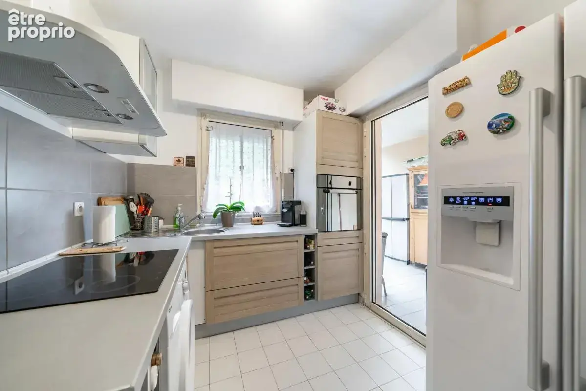 2p traversant 44,7 m² – double terrasse – stationnement privatif - photo 5