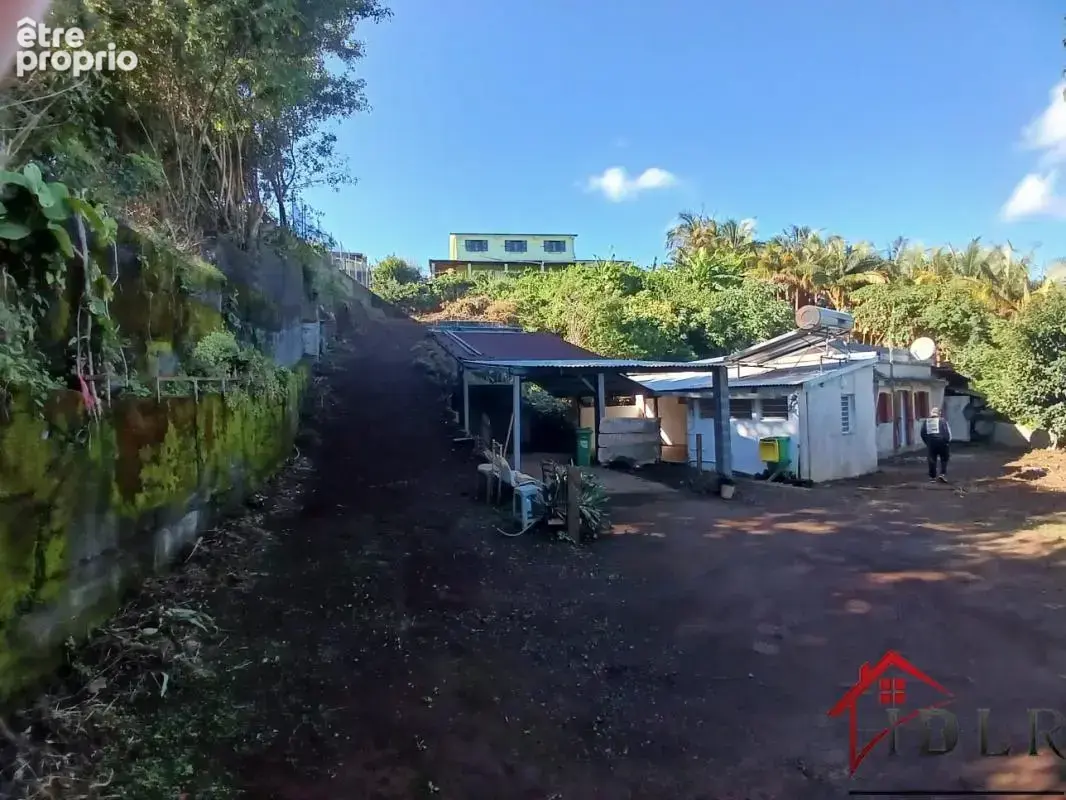 En EXCLUSIVITÉ : Terrain constructible de 1 333 m2 avec vue - photo 9