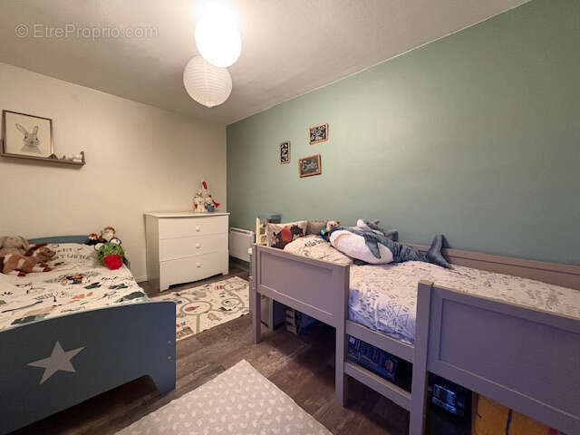 Maison à SAINT-ETIENNE-SUR-CHALARONNE