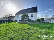Maison à MONTENAY