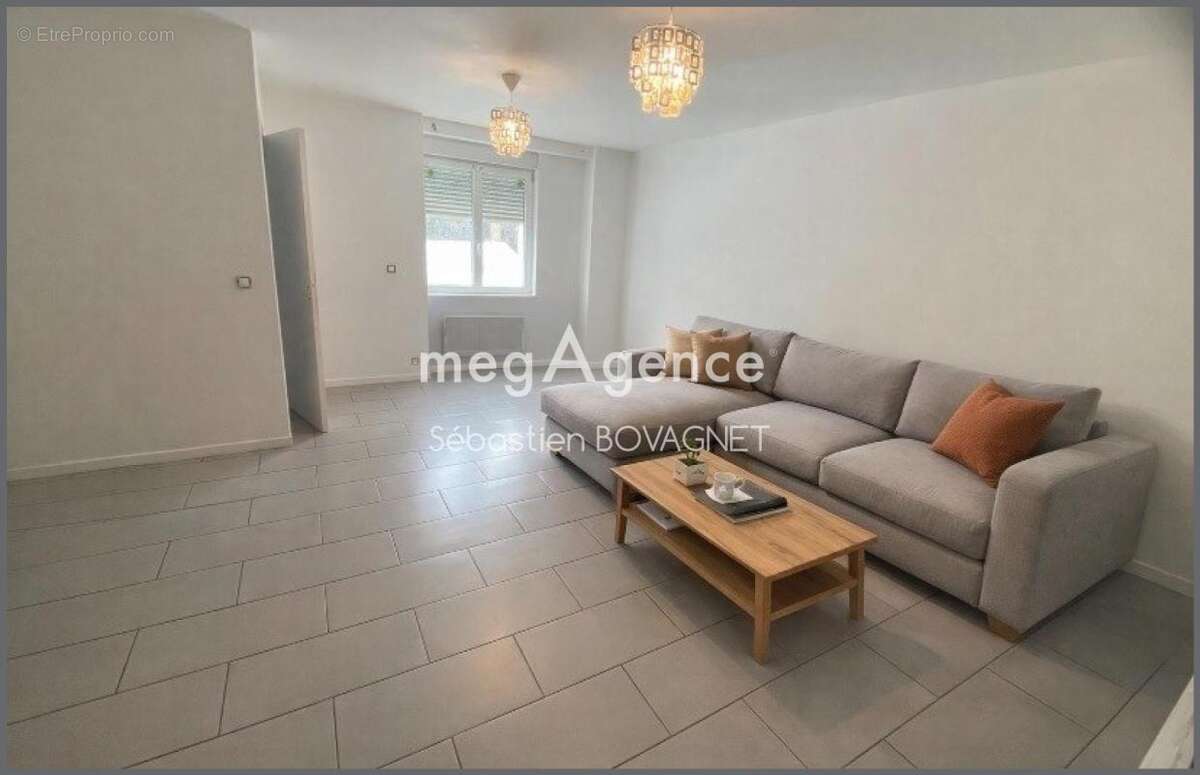 Maison à AIGNE