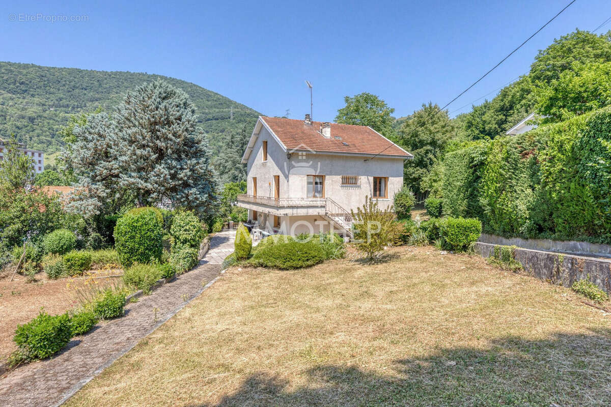 Maison à VIZILLE