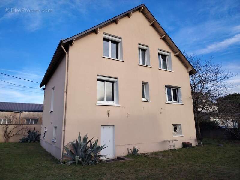 Maison à CHATELLERAULT