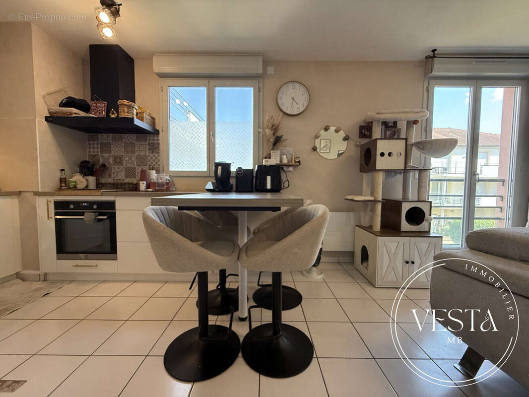Appartement à MARSANNAY-LA-COTE