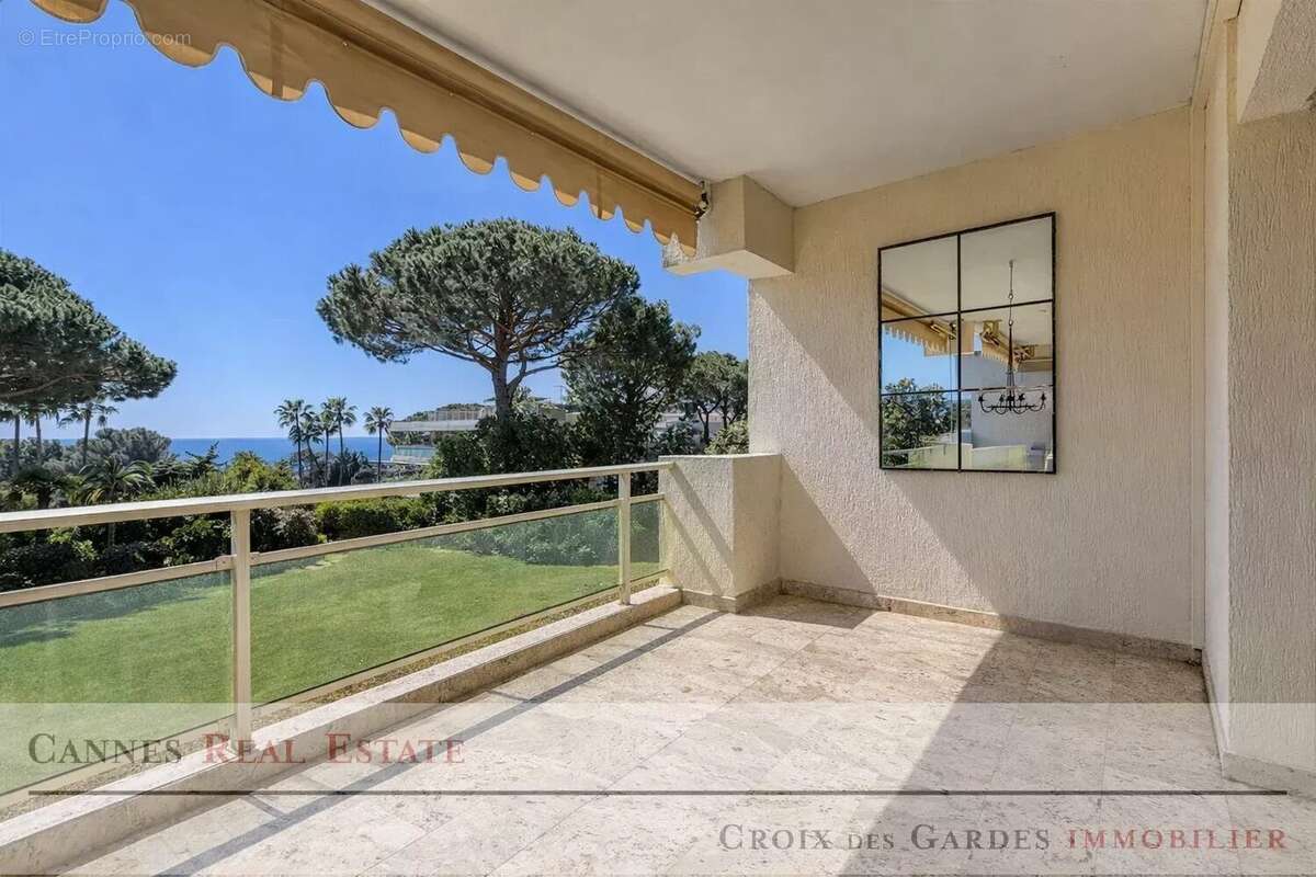 Cannes – Toit-terrasse vue mer - photo 6