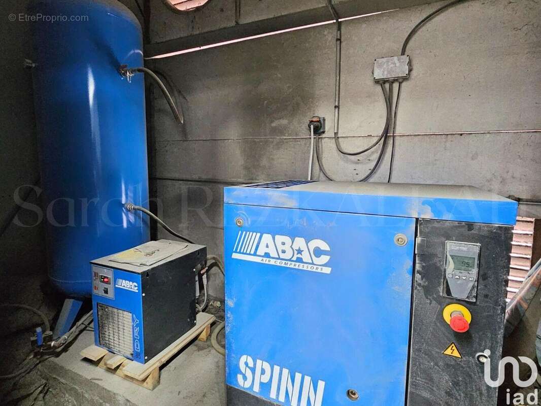 Photo 7 - Commerce à CREIL