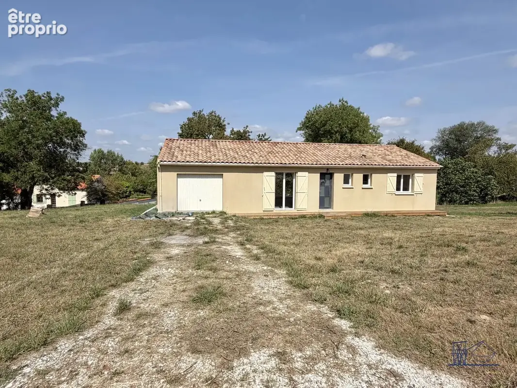 Maison 96 m² à Saint-Ciers-Du-Taillon  - photo 3