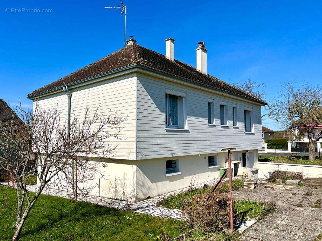 Maison à MONDOUBLEAU