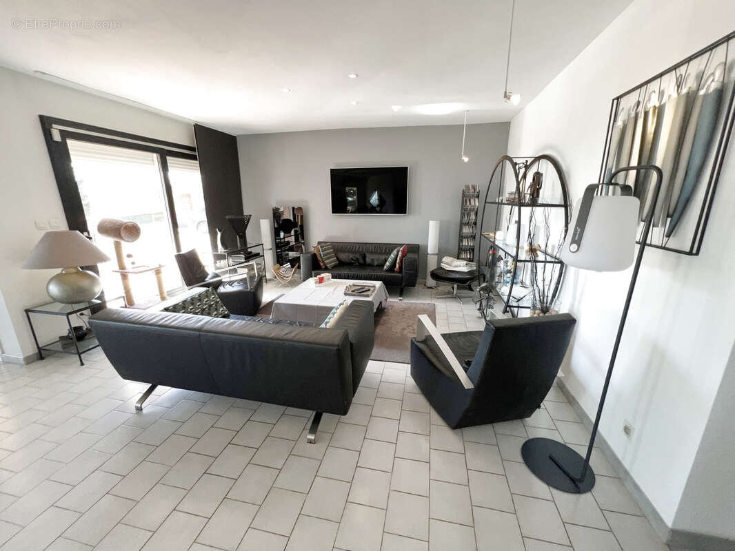 Maison à SAINT-PIERRE-DE-BOEUF