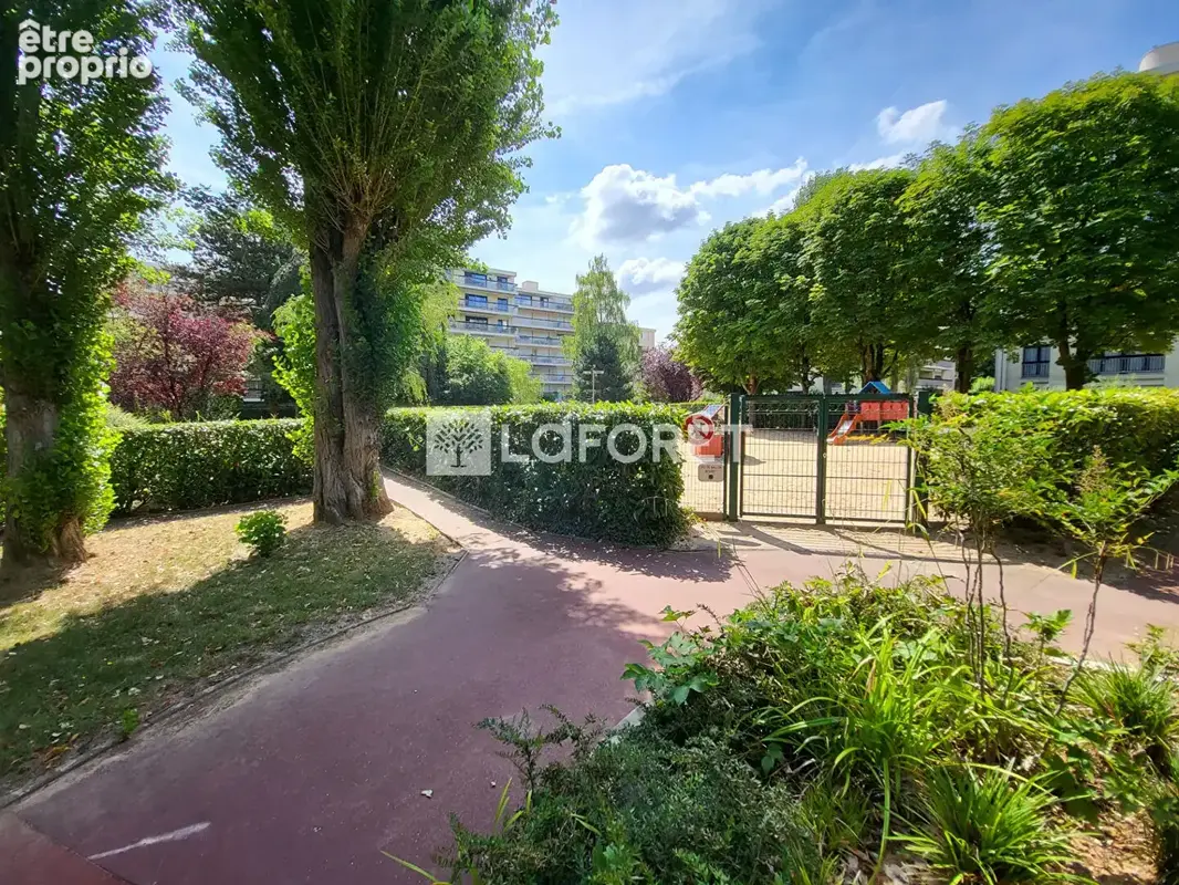 Appartement à RUEIL-MALMAISON