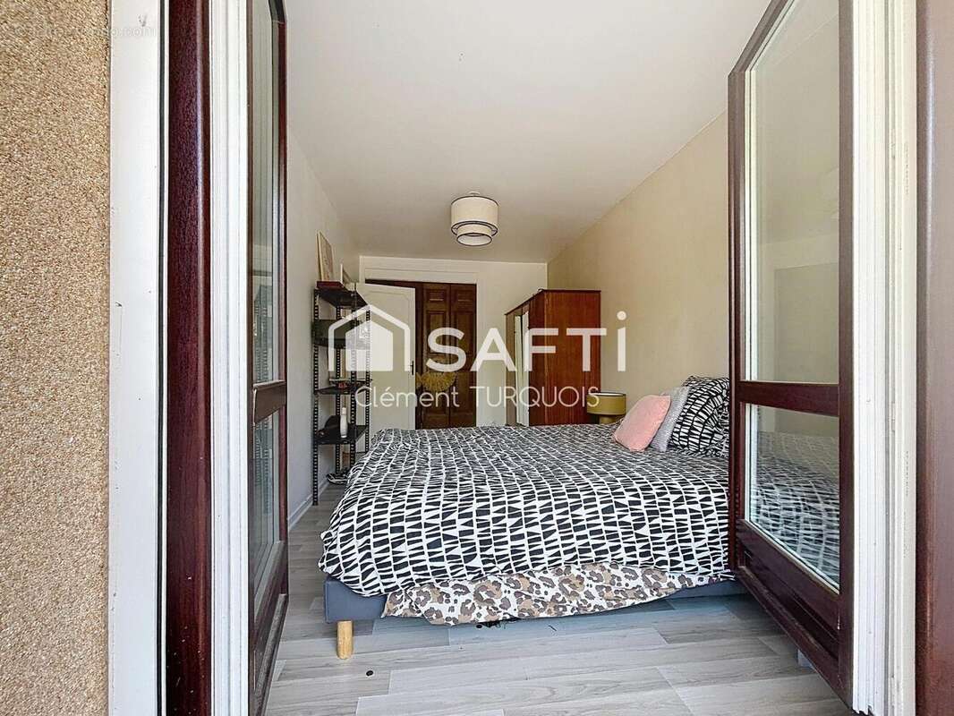 Appartement 84 m² à Tours  - photo 4
