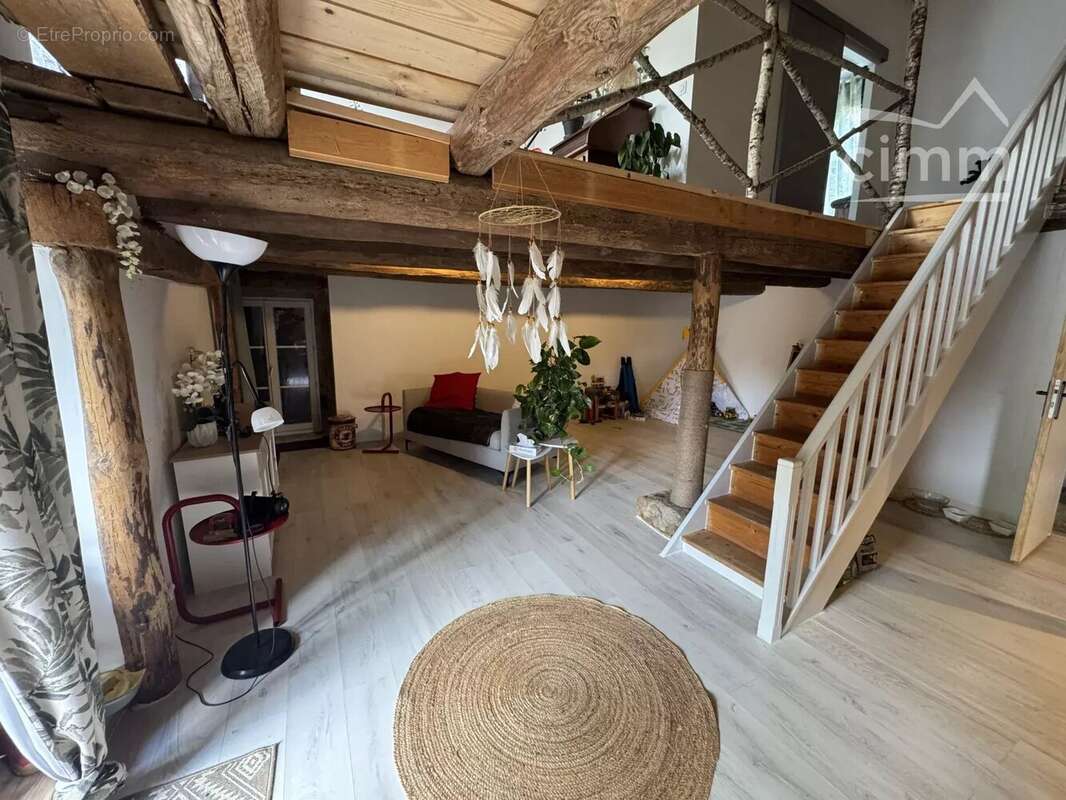 Ancienne chaumière avec dépendance - photo 21