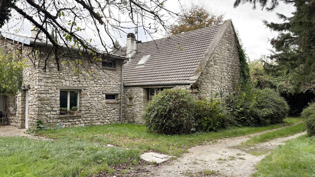 Maison à BOURRON-MARLOTTE