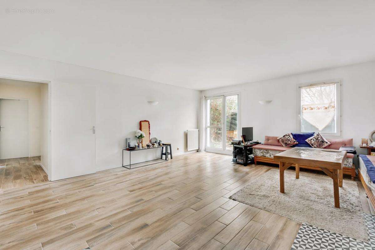 Appartement à NOISY-LE-SEC