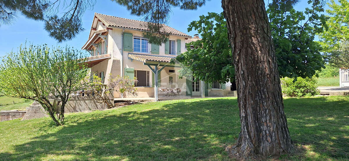 Maison à VILLEMUR-SUR-TARN