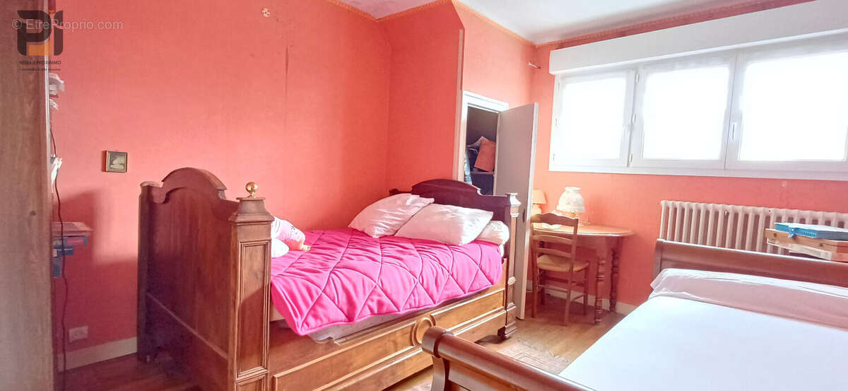 Maison à LES FOUGERETS