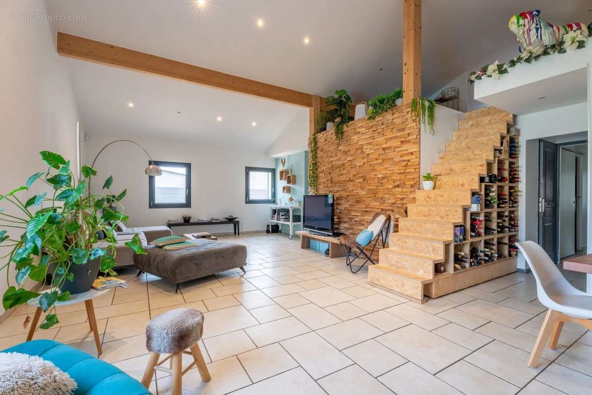 Maison à LES CHERES