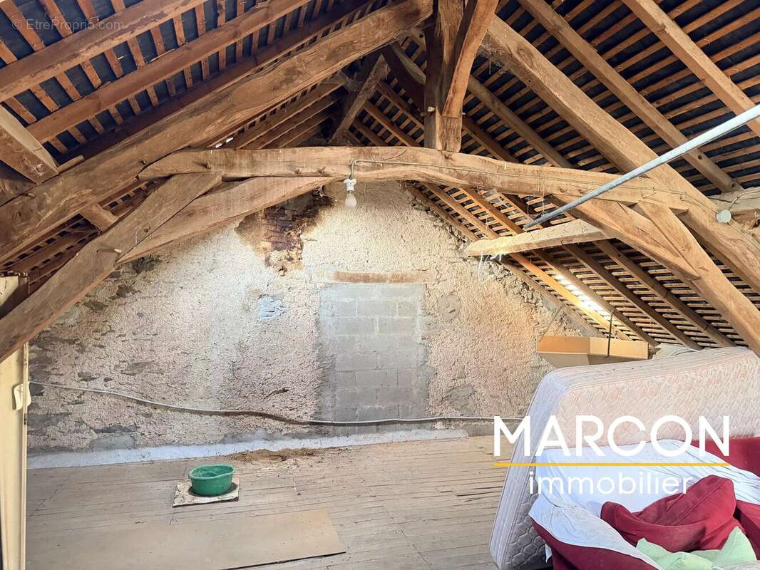 Maison à LA CELLETTE