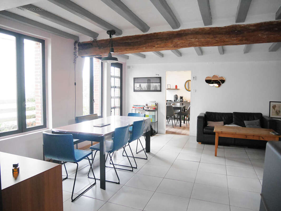 Maison à PAVILLY