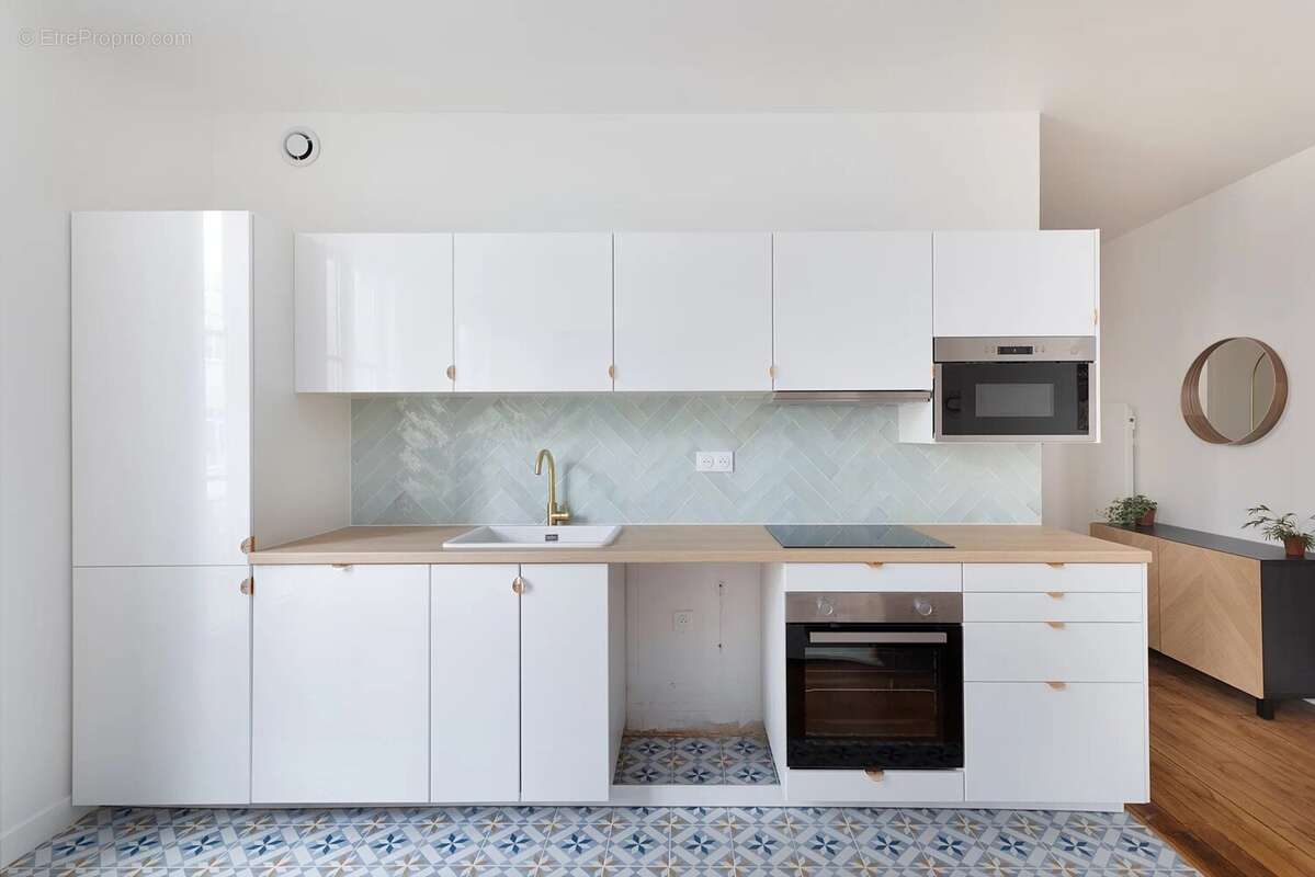 Appartement à PARIS-15E