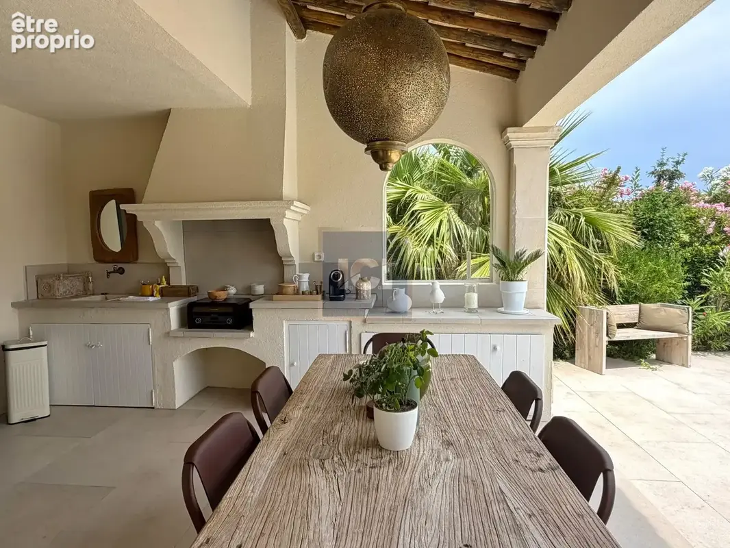 Maison 138 m² à Sainte-Maxime  - photo 6