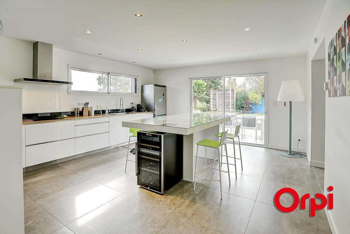 Maison à CAILLOUX-SUR-FONTAINES